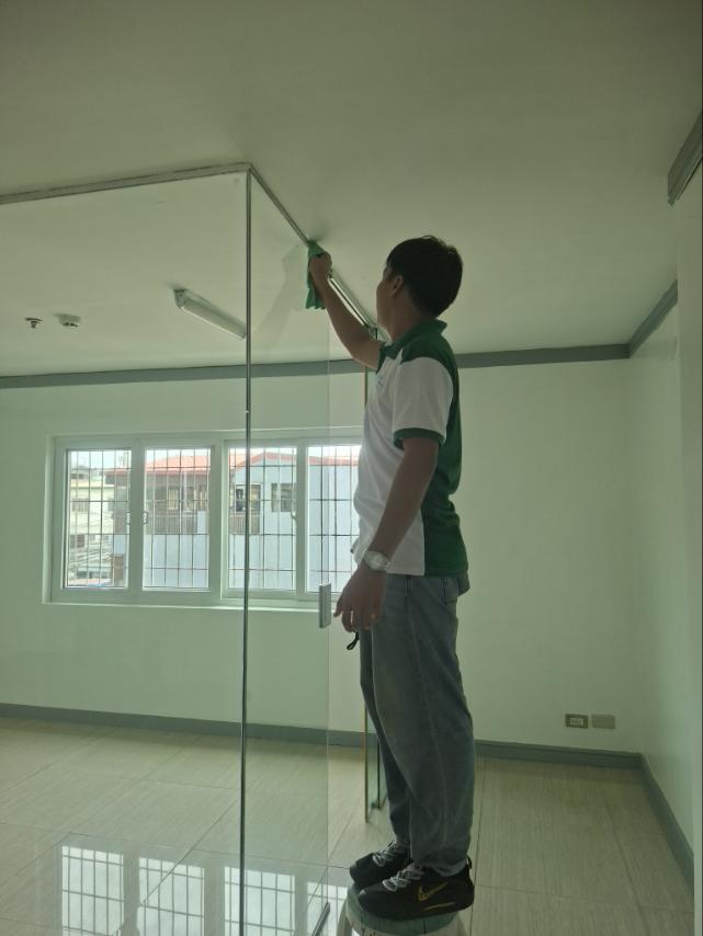 GenClean Gallery